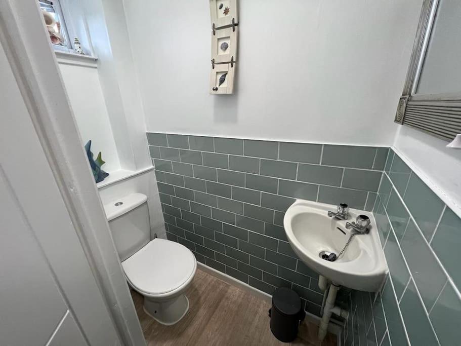 Walk To Everything In Crail - Land Sea Cottage Exterior photo